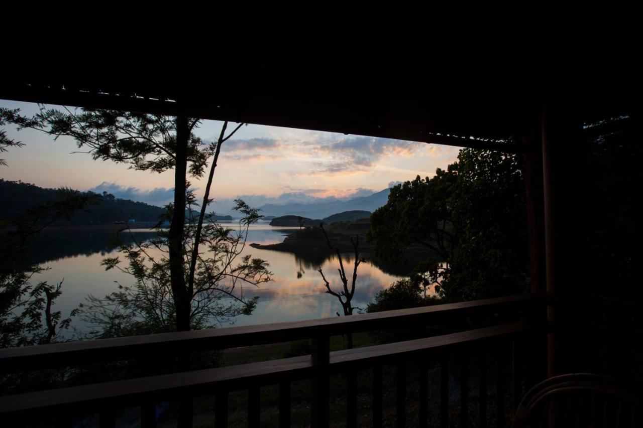 Terrace Resorts Wayanad Luaran gambar