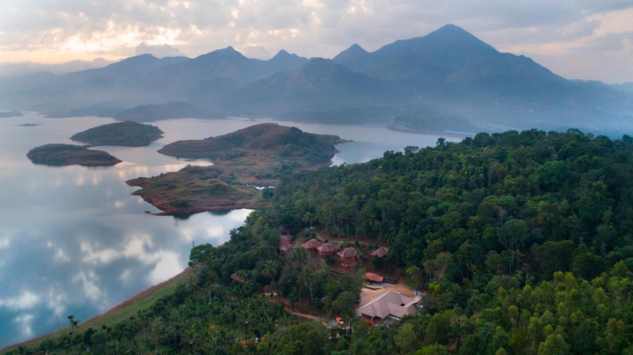 Terrace Resorts Wayanad Luaran gambar